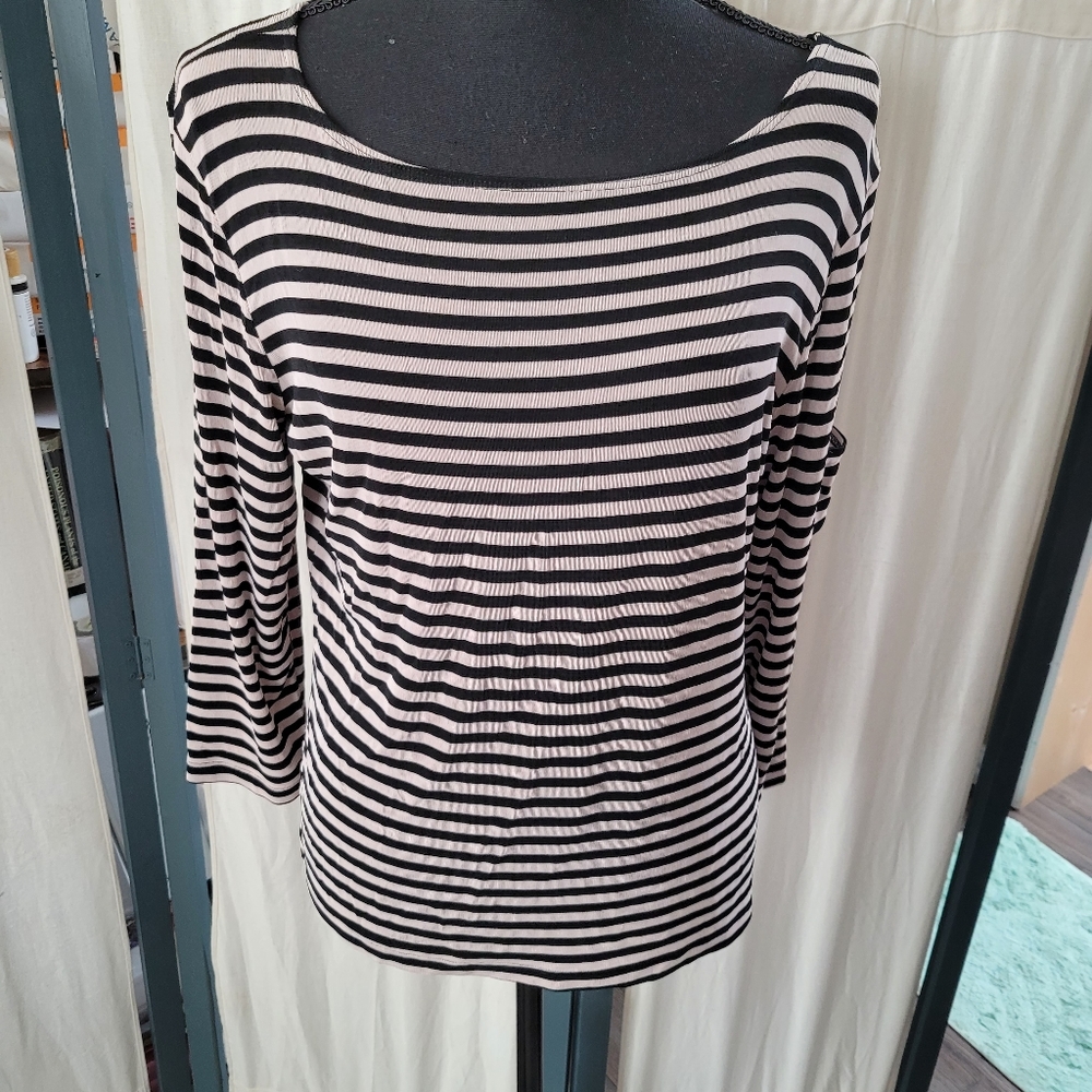 (4154) Private Edition by chico. Women's Size 2, tan/black strip,Top,Blouse